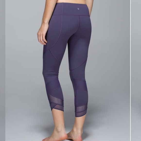 lululemon athletica Pants - Lululemon Emerge Renewed Crop